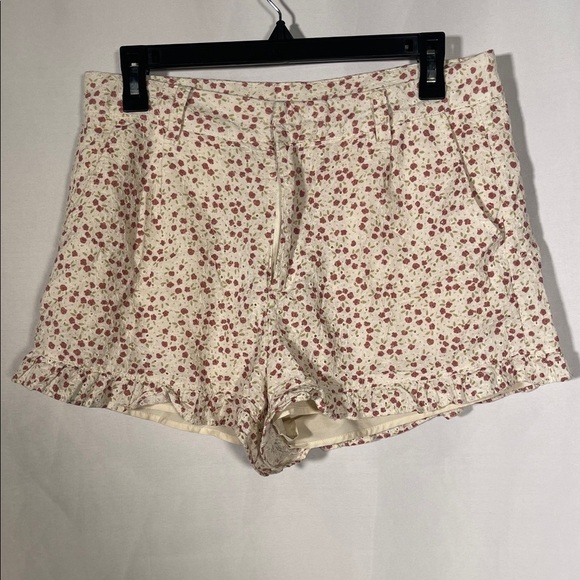 Altar'd State Pants - ALTARD STATE WOMENS EYELET RED FLORAL SHORTS LARGE